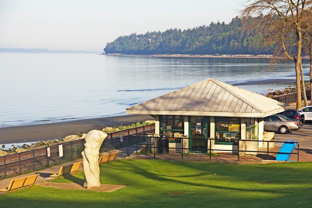 Star Of The Sea Guest House White Rock Exterior photo